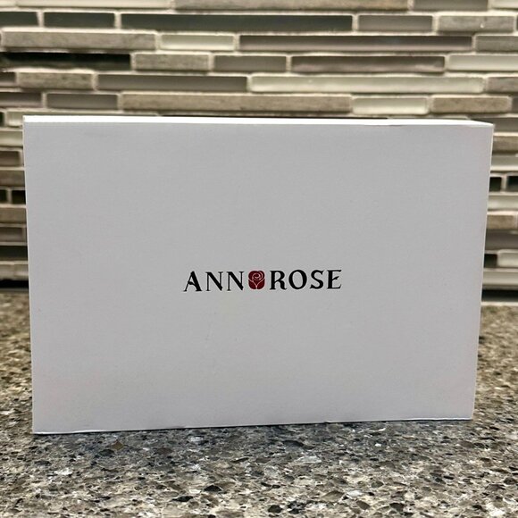 🩶 3-in-1 Stainless Steel Facial Massage // Gua Sha Set - Picture 4 of 4